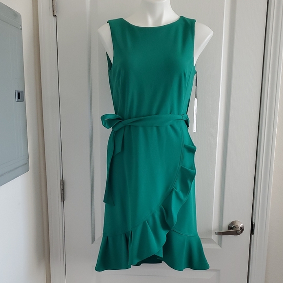 Calvin Klein Dresses & Skirts - Calvin Klein Asymmetrical Green Dress